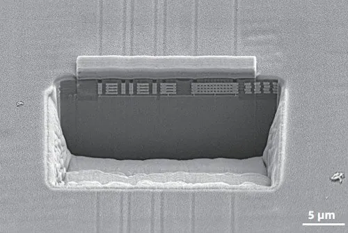 FIB-milled chip cross-section